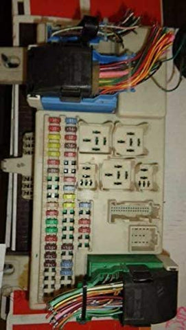 REUSED PARTS Chassis ECM Body Control BCM Behind Glove Box Fits 04-06 Mazda 3 21963