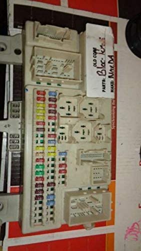 REUSED PARTS Chassis ECM Body Control BCM Behind Glove Box Fits 04-06 Mazda 3 21962