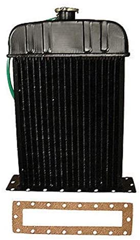 4 ROW New Radiator For International Case Harvester For Farmall Cub Lo boy Comes With Cap & Gasket 351878R92