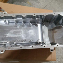 Engine Oil Pan V6 3.6L V8 5.7L Compatible with 05-18 300/09-18 CHALLENGER / 06-18 CHARGER / 05-08 MAGNUM replace 4792870AB 5037634AC CRP49A