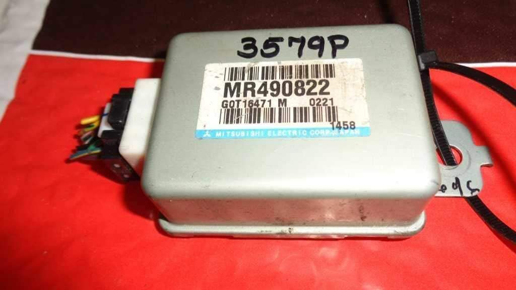 REUSED PARTS Chassis ECM Cruise Control Behind Glove Box Fits 00-05 Eclipse 17799