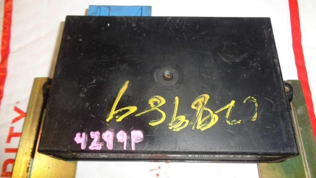 REUSED PARTS Left Hand Front Footwell Fits 97-03 Fits BMW 540i 65.71-8 375 497 65718375497