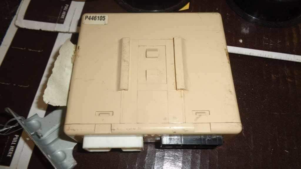REUSED PARTS Chassis ECM Theft-Locking Keyless Entry Fits 01-06 SENTRA 285964Z300