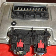 REUSED PARTS Chassis ECM Body Control BCM Left Hand Engine Compartment Fits 06 300 17901