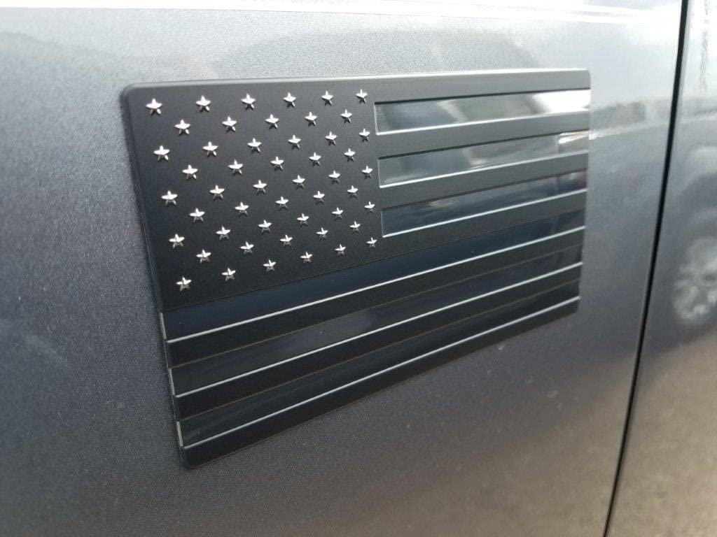 EyeCatcher USA Flag Emblem Decal Black - 2 Pack