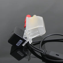 Reverse Back Up Camera/Parking Camera/HD CCD RCA NTST PAL/License Plate Lamp OEM for Ford Fusion (Americas) 2006~2012