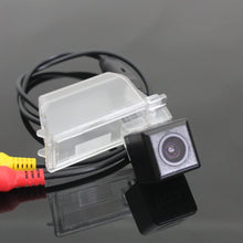 Reverse Back Up Camera/Parking Camera/HD CCD RCA NTST PAL/License Plate Lamp OEM for Ford Fusion (Americas) 2006~2012