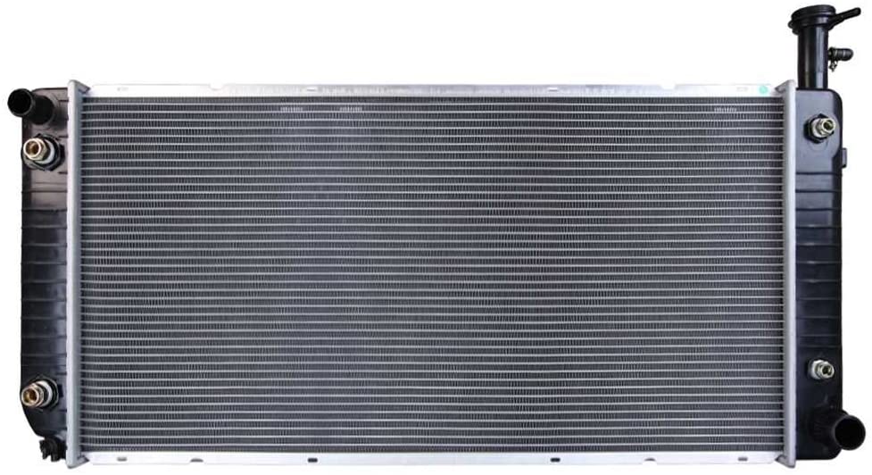AutoShack RK1112 34in. Complete Radiator Replacement for 2004-2018 Chevrolet Express GMC Savana 2500 3500 2009-2016 Express Savana 4500 4.8L 6.0L