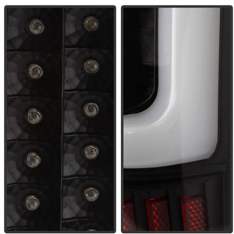 Spyder Xtune Alt-On-Nti04-Lbled-Bk Tail Light