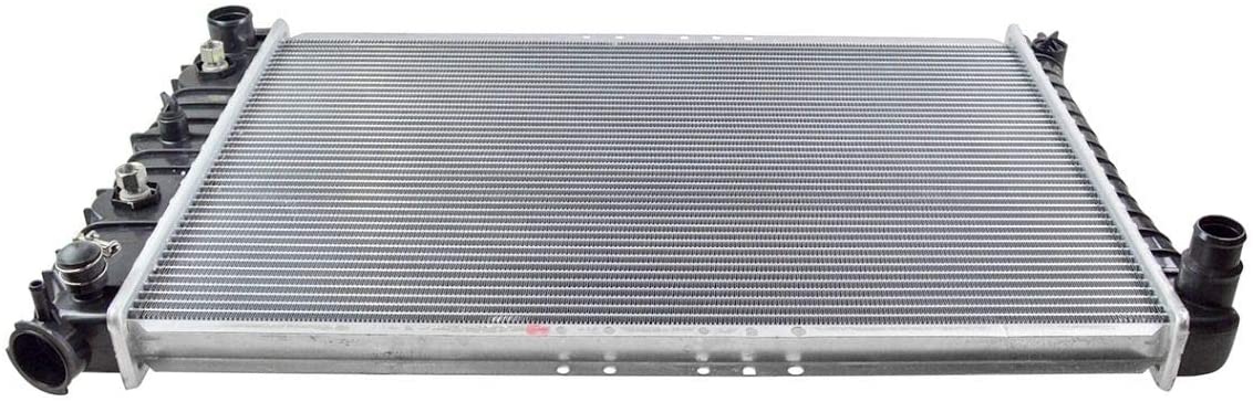 Radiator Assembly Plastic Tanks Aluminum Core for Chevy Buick Pontiac Oldsmobile