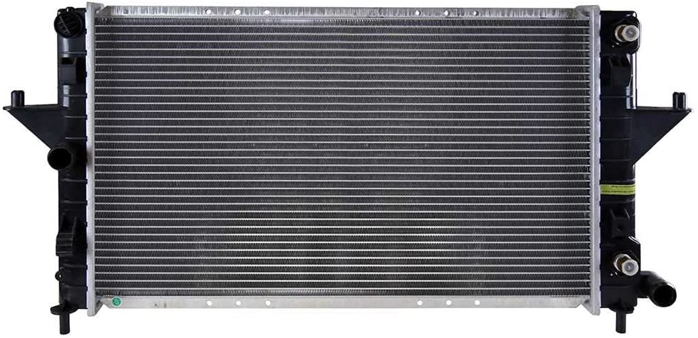 AutoShack RK810 23.6in. Complete Radiator Replacement for 1994-2002 Saturn SL SC1 SC2 SL1 SL2 1994-1999 SW1 1994-2001 SW2 1.9L