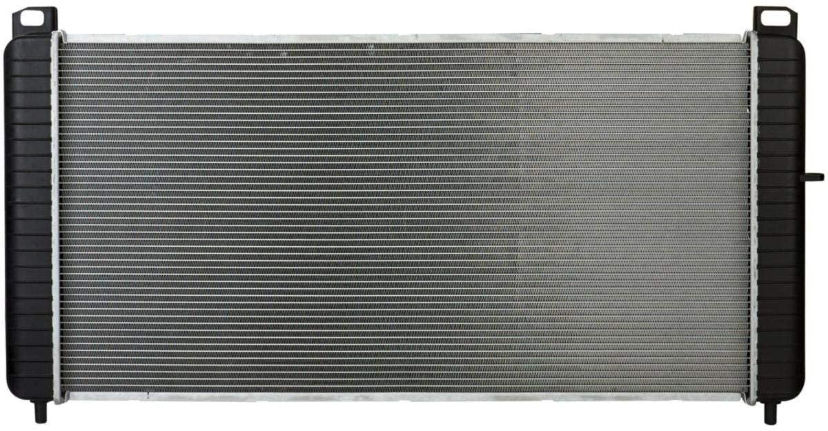 Egat Automatic Transmission Aluminum/Plastic Radiator for 01-02 Silverado Sierra 2500 3500 Yukon XL 2500 8.1L