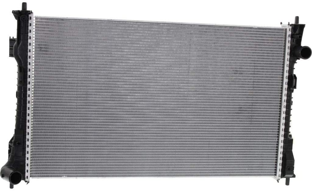 For Ford Police Interceptor Sedan Radiator 2013 14 15 16 2017 | Plastic Tank | 3.5L Engine | w/Engine Oil Cooler | Aluminum Core | FO3010326 | DG1Z8005C
