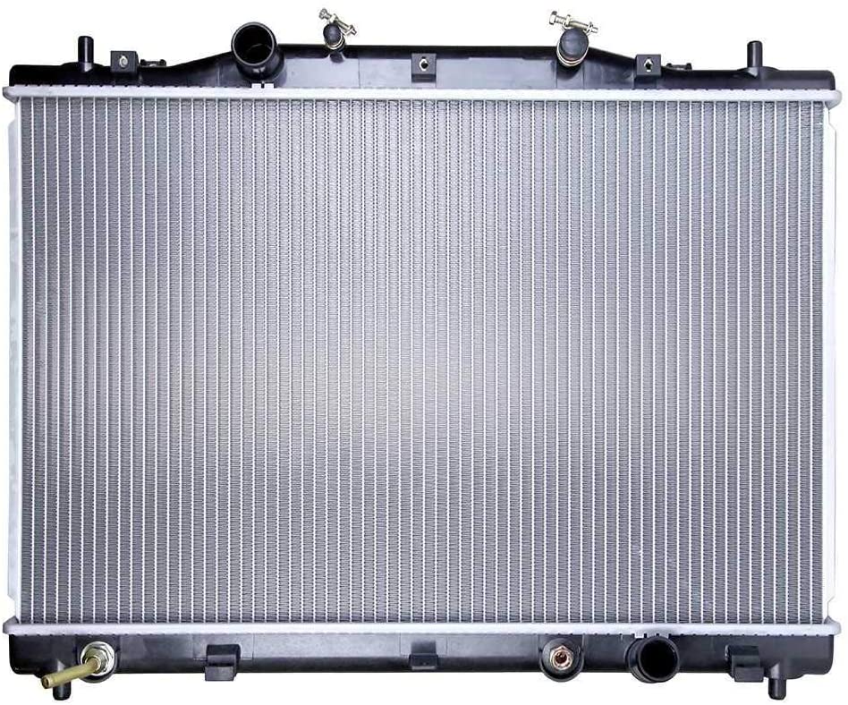AutoShack RK1004 25.9in. Complete Radiator Replacement for 2003 2004 Cadillac CTS 3.2L