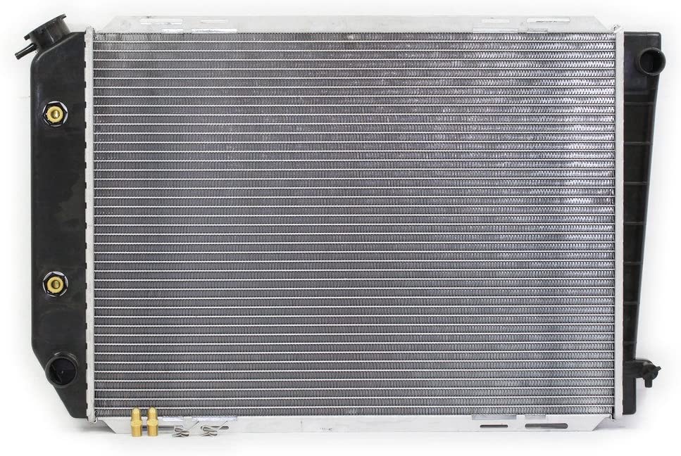 OE Replacement Radiator (Partslink Number FO3010189)