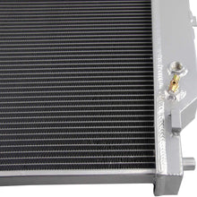 ALLOYWORKS All Aluminum Radiator For 2003-2007 F or d F250 F350 F450 F550 Super Duty / 2003-2005 F or d Excursion 6.0L Turbo Diesel Powerstroke Engine (A)