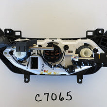 Corvette Central 07 08 09 10 11 Aveo Climate Control Panel Temperature Unit A/C Heater OEM C7065