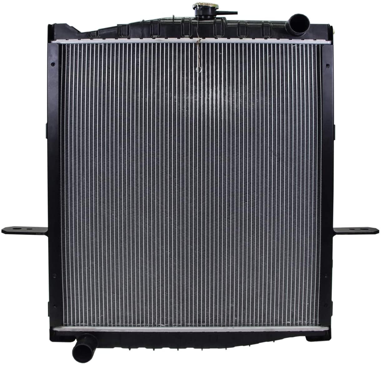 New Replacement Radiator For Nissan UD Trucks 1995-2004 2140032Z60C 2140034Z64