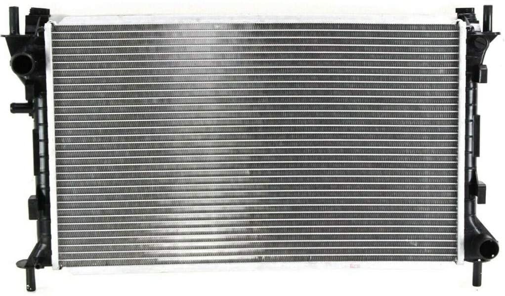 For Ford Focus Radiator 2000 01 2002 | 2.0L | L4 | Plastic/Aluminum MT For FO3010111 | YS4Z 8005 AA
