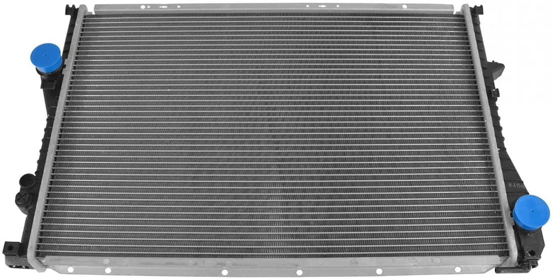 Radiator for BMW 5/7/8 Series E39 E38 E31