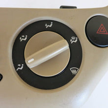 Chevrolet 07 08 09 10 11 Aveo Beige Climate Control Panel Temperature Unit OEM C8290