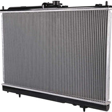 QUALINSIST Aluminum Radiator Assembly for 2003-2006 M-itsubishi Outlander