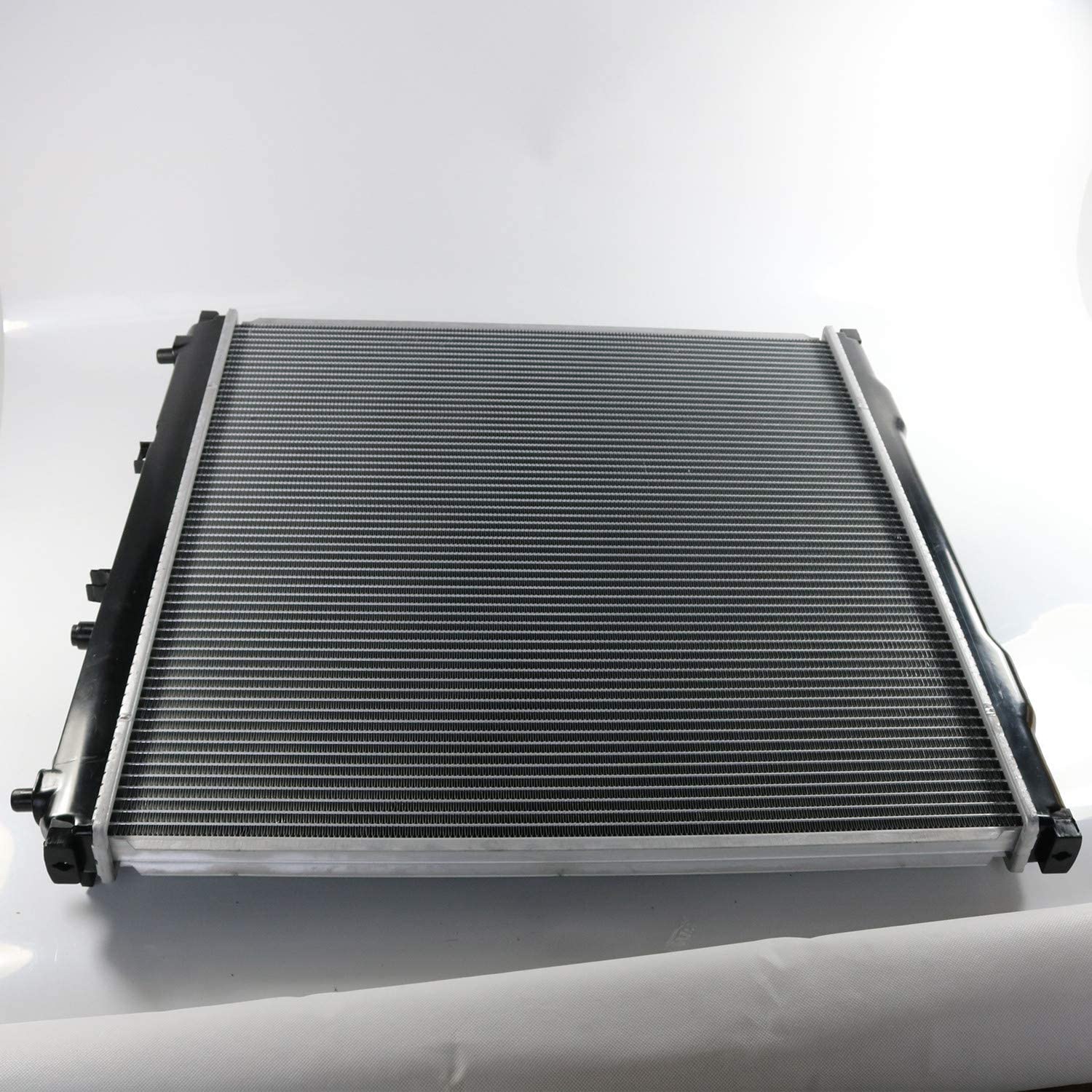 JDMSPEED New Radiator 25311-3E250 2585 RK1014 Replacement For Kia Sorento 3.5L V6 2003 2004 2005 2006