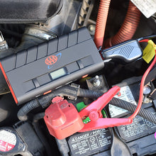 Lifeline 4360AAA Black/Red AAA 600AMP (13600mAh) Auto Jump Starter + Power Bank