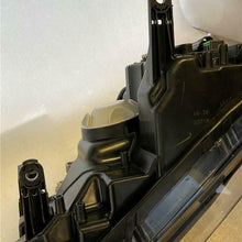 2017-2020 ROGUE HEADLIGHT LAMP DRIVER SIDE OEM 26060-6FL0A ORIGINAL NISSAN