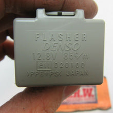 TURN SIGNAL RELAY FUSE FLASHER HAZARD 4 WAYS EMERGENCY 81980-46010 fits SCION XB
