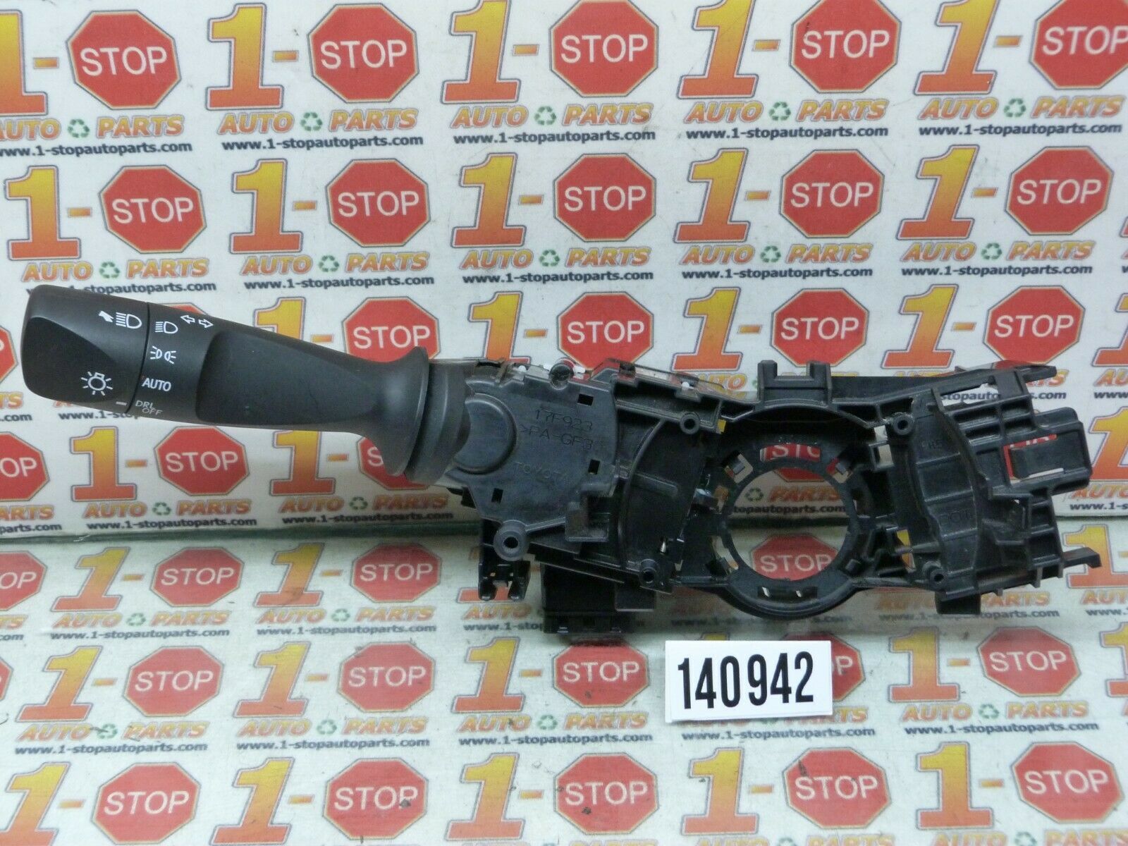 17 18 19 TOYOTA COROLLA COLUMN HEADLIGHT TURN SIGNAL SWITCH 84140-02840 OEM