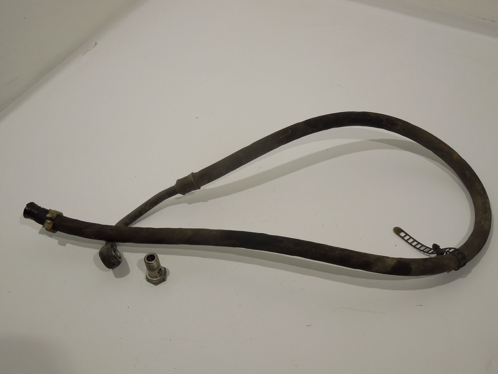Audi 80 Cabriolet Power Steering Pump Pipe Return Hose with Banjo 8A2422891G