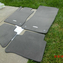 (2003-2009) Mercedes-Benz W211 E350 E320 E550 E280 E500 E63 E55 FLOOR MAT GRAY