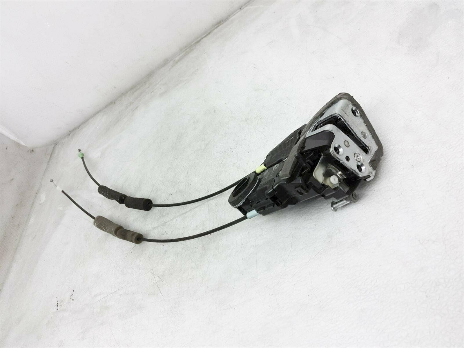 07 08 09 10 11 12 Lexus Es350 Rear Right Door Lock Latch Actuator 69050-33131