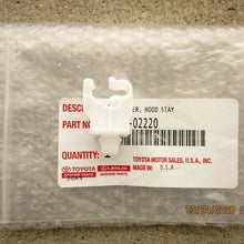 19 - 20 TOYOTA COROLLA HOOD SUPPORT ROD HOLDER CLAMP RETAINER CLIP QTY 1 NEW