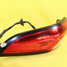 ♠️ 2020 20 Toyota Corolla Left (LH) Driver Tail Light OEM *CRACKED* ♠️