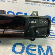 17 18 19 TOYOTA COROLLA auto climate temperature a/c heater control display OEM