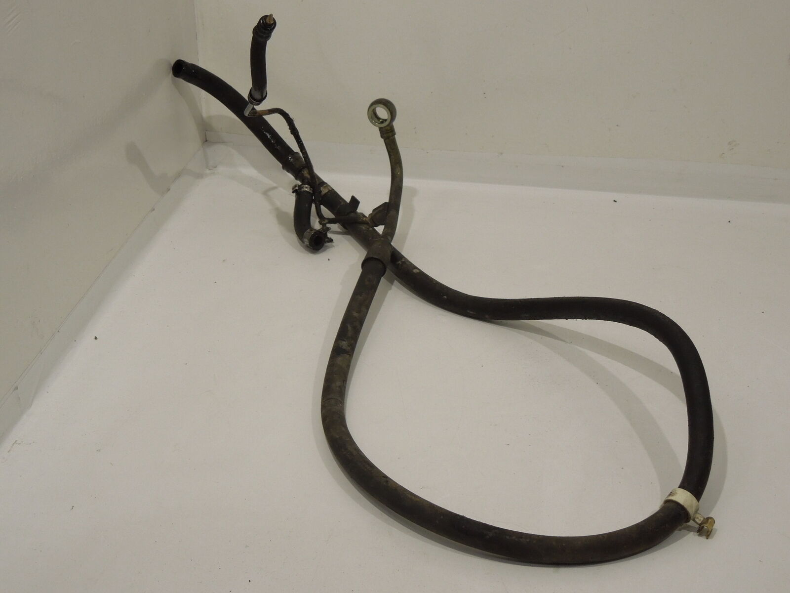Audi 80 Cabriolet Power Steering Pump Pipe Return Hose with Banjo 8A2422891K