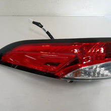 2019 20 TOYOTA COROLLA TAIL LIGHT Lamp Left DRIVER SIDE OEM HALOGEN *B3010