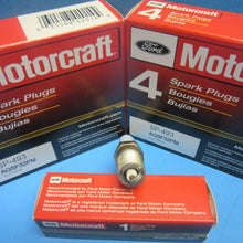8 Spark Plugs MOTORCRAFT & Coils for Mercury Mountaineer 2002-05 4.6 V8 DG508