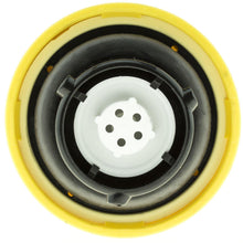 Motorad MGC682 Locking Fuel Cap for Select 96-06 Ford Mazda Mercury Models