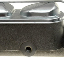 Professional 18M42 Brake Master Cylinder Assembly