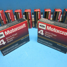 Set of 8 Spark Plugs Genuine FORD MOTORCRAFT SP413 OEM # AGSF32N V8 Nickle