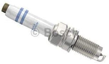 Bosch 9693 Spark Plug, 1 Pack