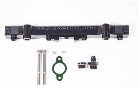 Radium Engineering Aftermarket Configuration Fuel Rail Kit for Lotus Elise/Exige (2ZZ-GE)