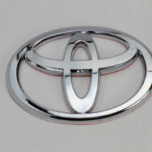 TOYOTA 75311-AC020 Radiator Grille Emblem