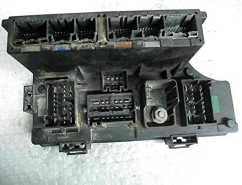 REUSED PARTS 10-12 Patriot Caliber Totally Integrated Power Fuse Box p04692555AC 04692555AC