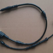 Genuine LAND ROVER REAR BRAKE PAD SENSOR DISCOVERY SPORT 2015 NEW LR072544