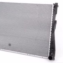 Radiator Behr 17119071518 BMW 323Ci