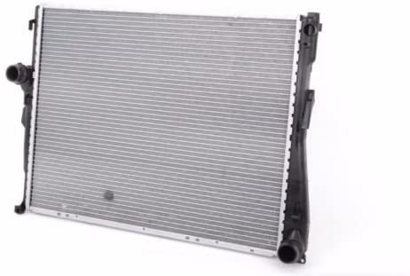 Radiator Behr 17119071518 BMW 323Ci